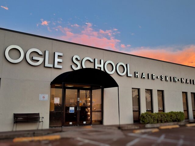 Ogle School Hair Skin Nails-Hurst - en skole i verdensklasse Ogle School Hair Skin Nails-Hurst - en skole i verdensklasse