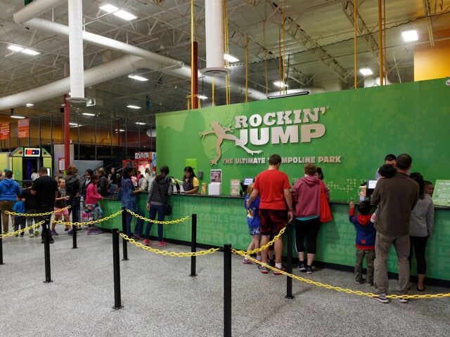 Magiske Fodselsdage Hos Rockin Jump Trampoline Park San Jose Magiske Fodselsdage Hos Rockin Jump Trampoline Park San Jose